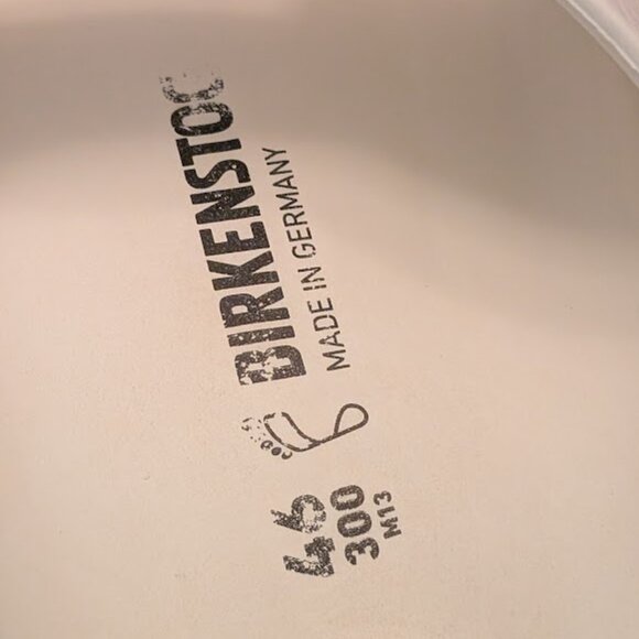 B31 BIRKENSTOCK Arizona Essentials Sandals - Picture 8 of 8